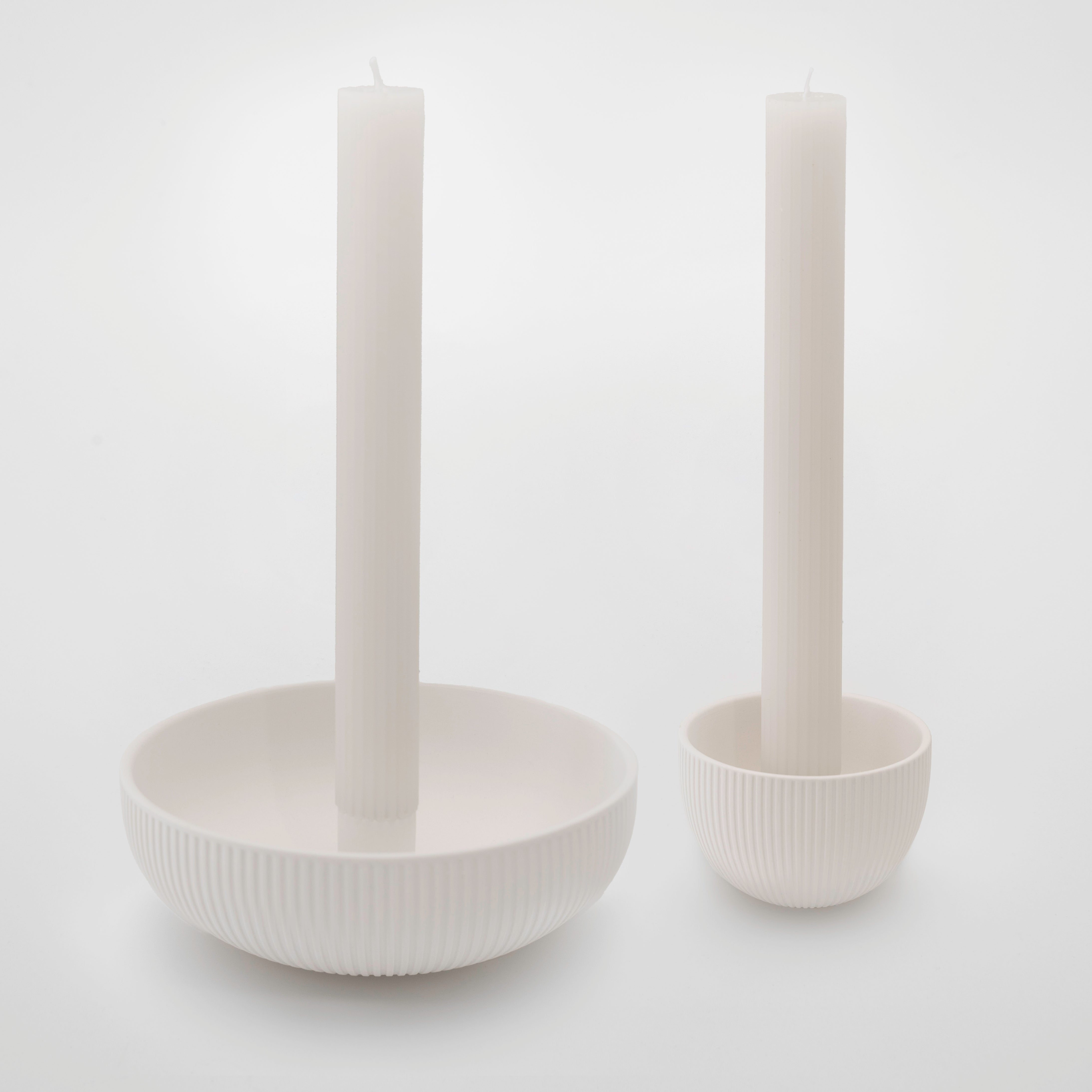 Keramik Kerzenhalter Bundle mit Stabkerzen in Weiß