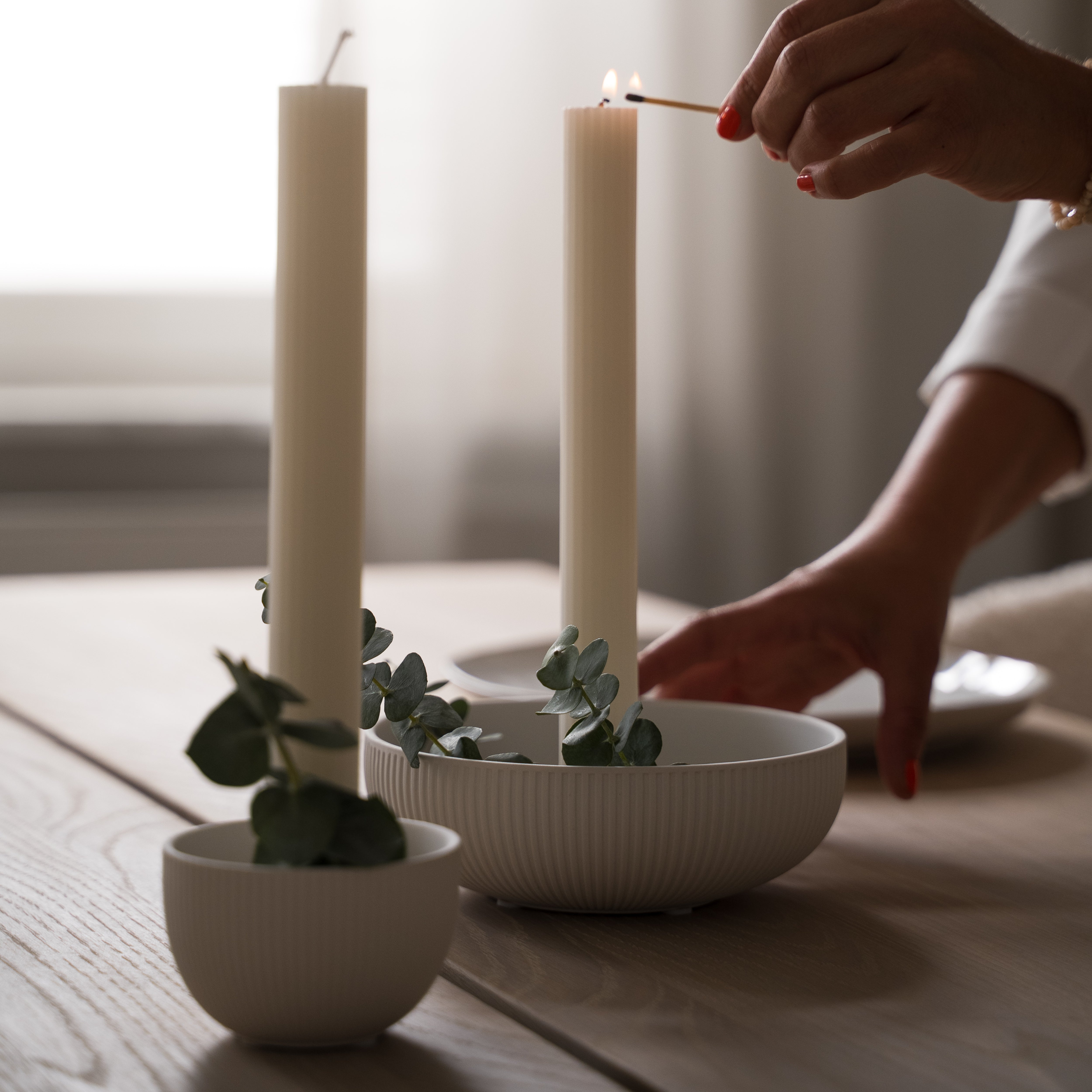 Keramik Kerzenhalter Bundle mit Stabkerzen in Weiß